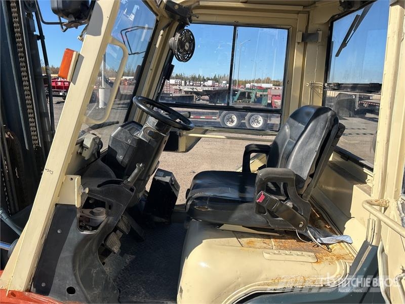 Nissan PF60DFMUG1F2A30D 5400 lb Forklift Viličarji - drugo