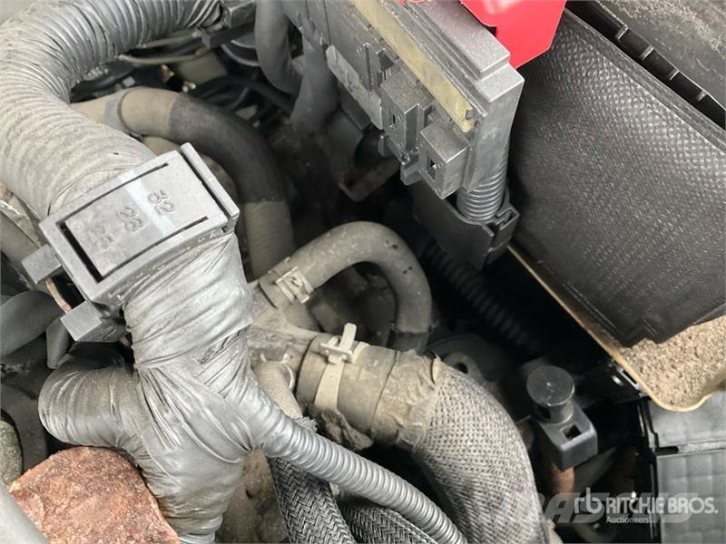 Nissan REBUILT Kicks SR 2WD SUV Sõiduautod