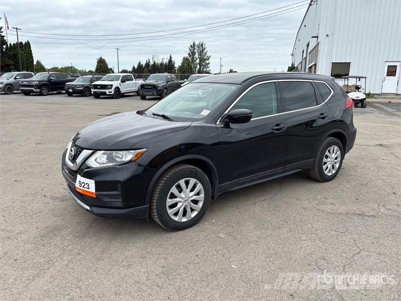 Nissan Rogue AWD SUV Personbiler