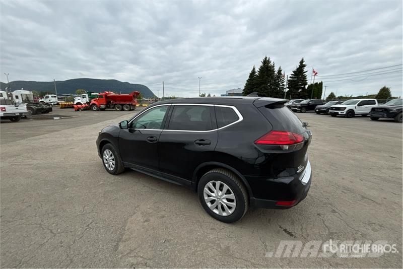 Nissan Rogue AWD SUV Personbiler