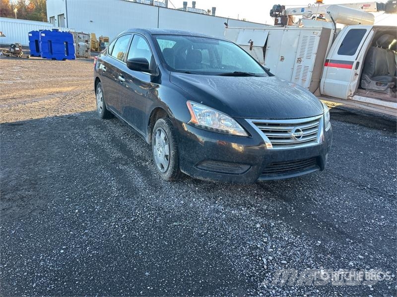 Nissan Sentra Automobile (Inoperable) Cars