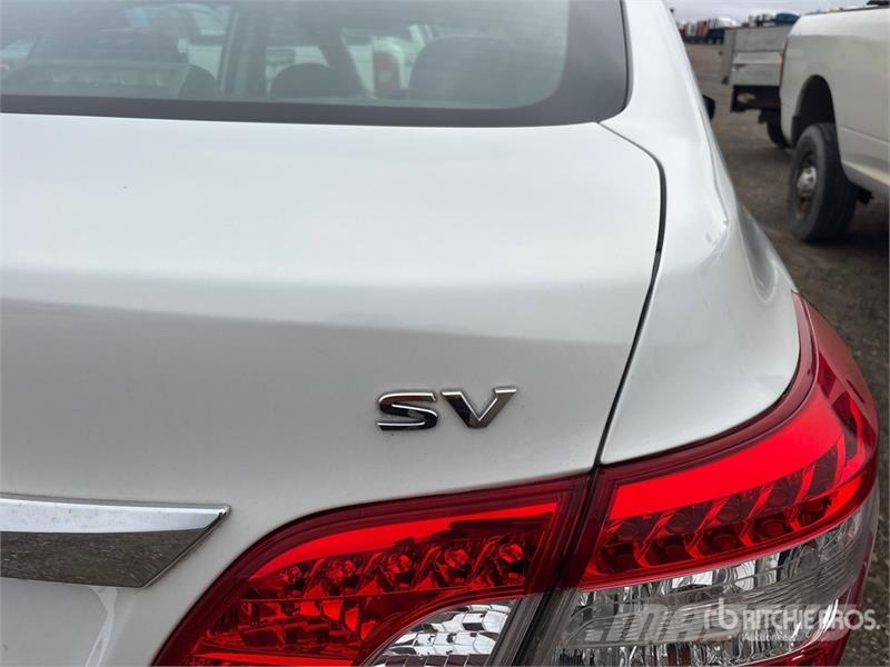 Nissan Sentra Automobile (Inoperable) Kistehergépjárművek