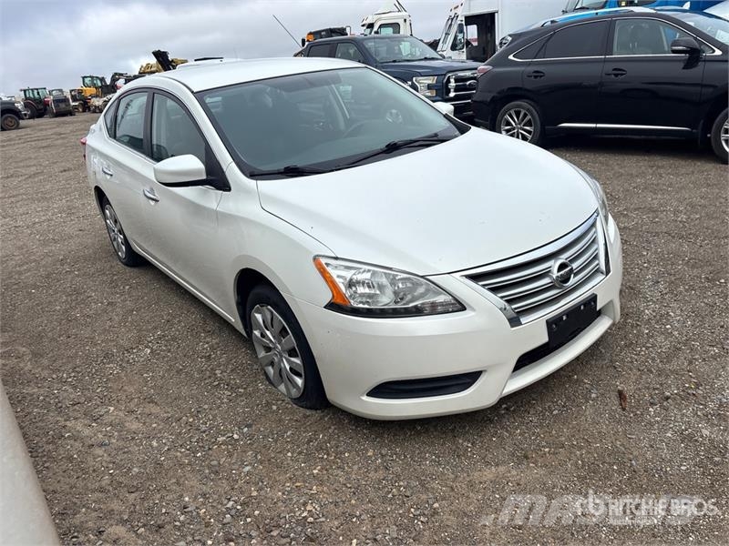 Nissan Sentra Automobile (Inoperable) Kistehergépjárművek