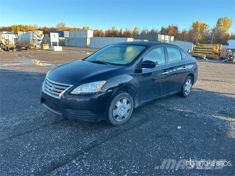 Nissan Sentra Automobile (Inoperable) Cars