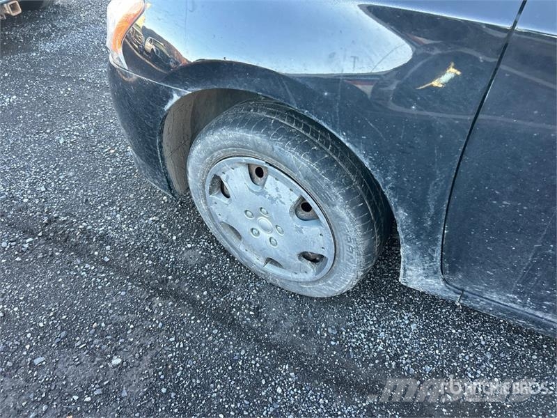 Nissan Sentra Automobile (Inoperable) Cars