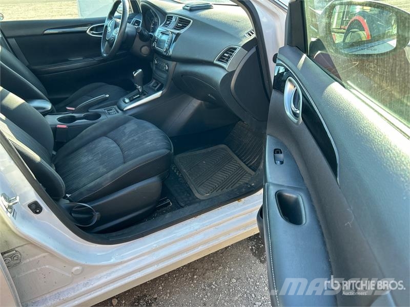 Nissan Sentra SV Automobile Automobili