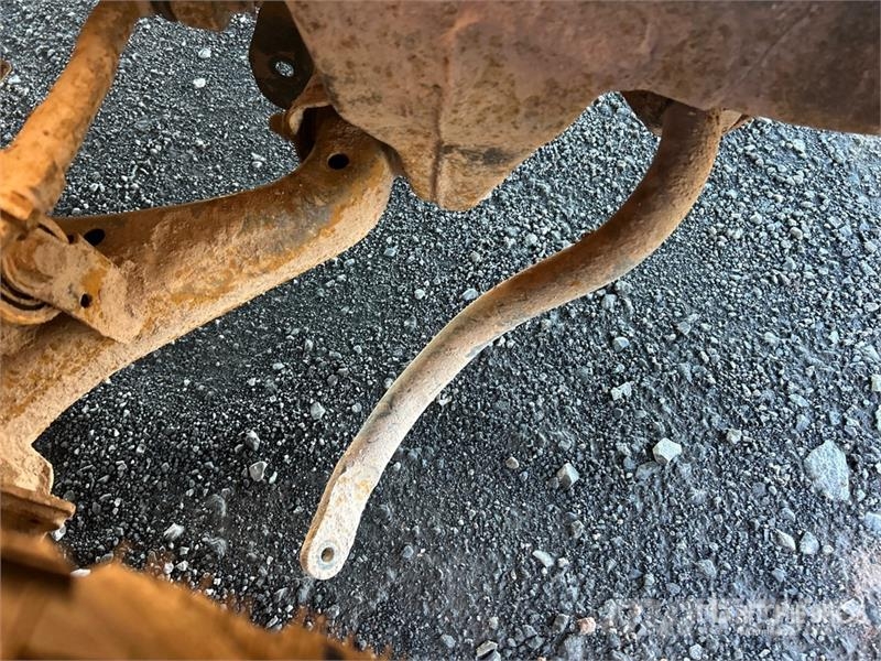 Nissan Titan 4x4 Crew Cab Pickup (Inoperable) Anders