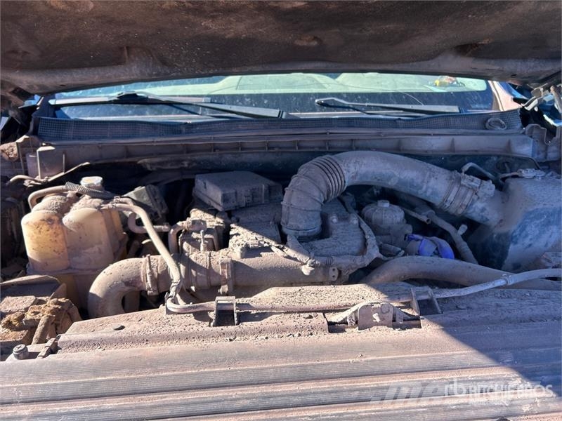 Nissan Titan 4x4 Crew Cab Pickup (Inoperable) Anders