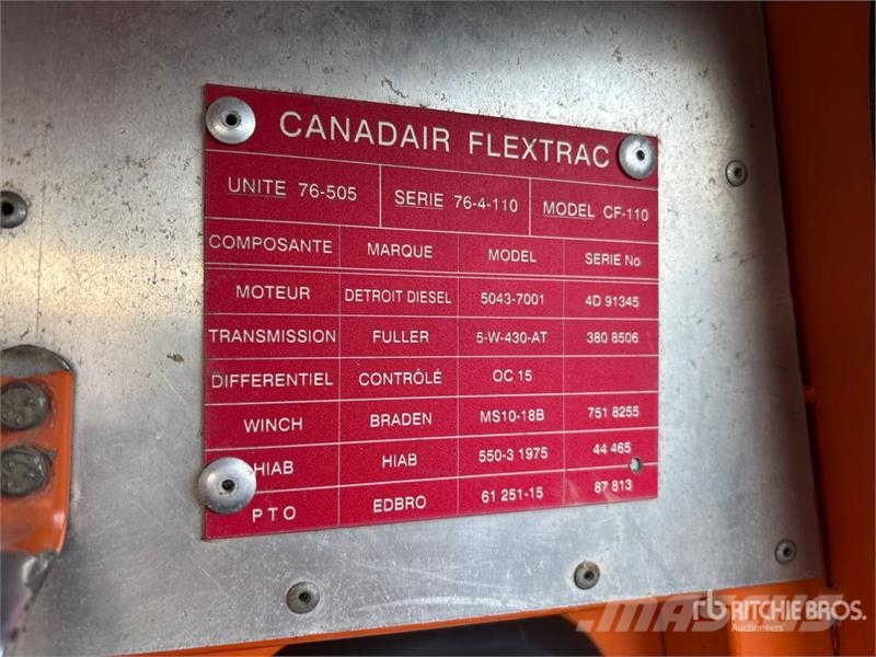 Nodwell CF110 Crawler Carrier Crane Muu