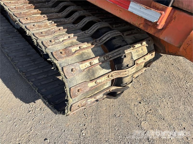 Nodwell CF110 Crawler Carrier Crane Muu