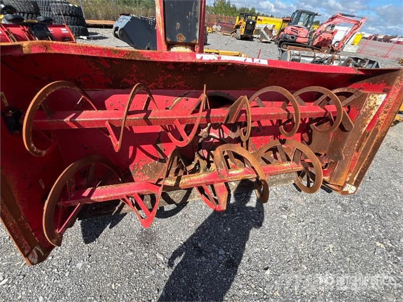  Normand N102-342 HTR 8 ft 3 in 3-Point Snow Blower Snøfresere