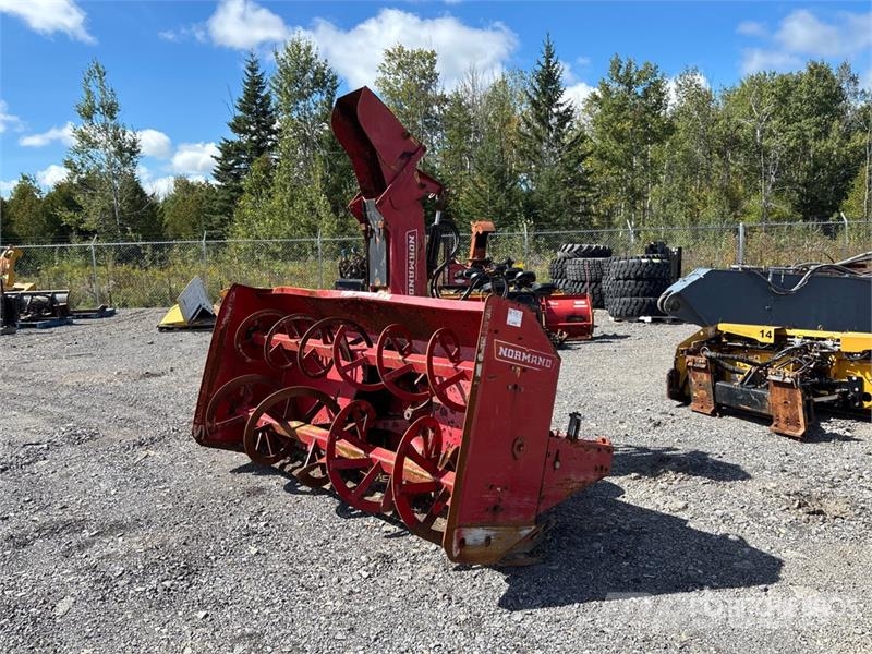  Normand N102-342 HTR 8 ft 3 in 3-Point Snow Blower Snøfresere