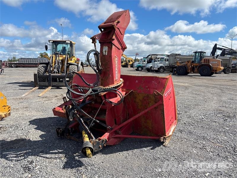  Normand N102-342 HTR 8 ft 3 in 3-Point Snow Blower Snøfresere