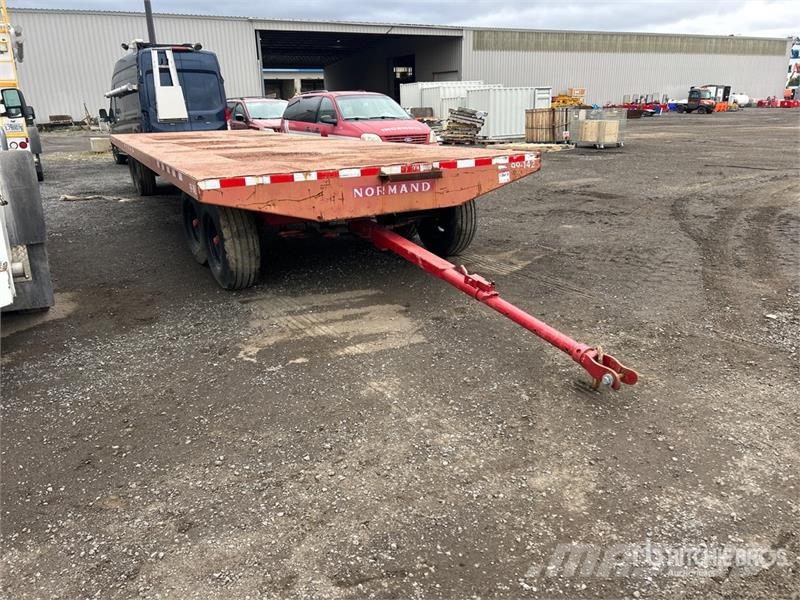 Normand Quad/A 30 ft Bale Wagon Bale trailers
