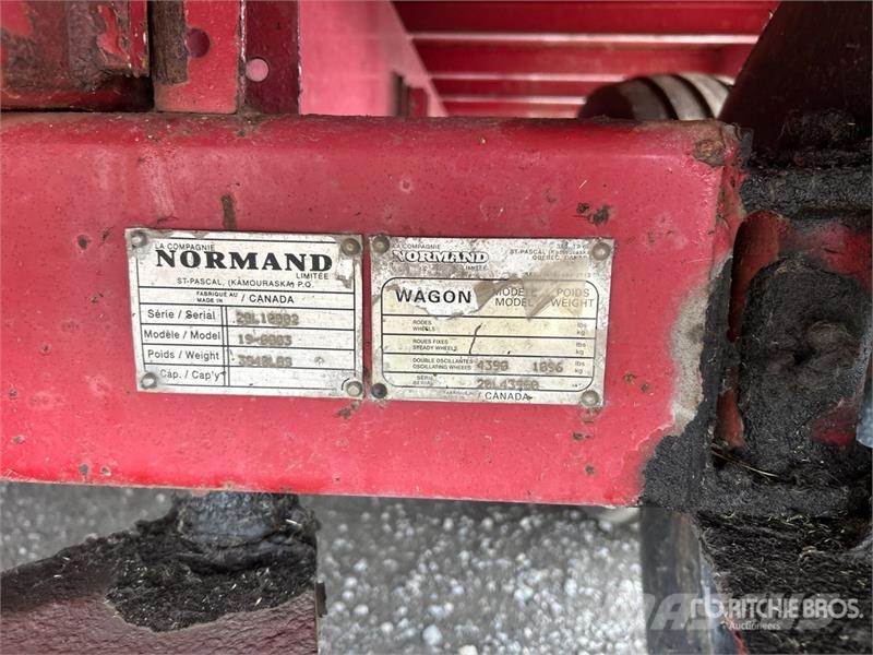 Normand Quad/A 30 ft Bale Wagon Bale trailers