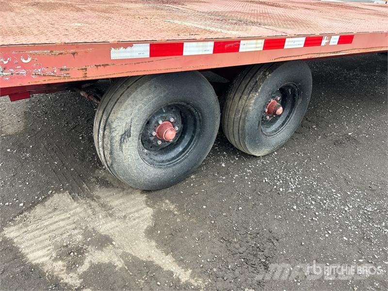 Normand Quad/A 30 ft Bale Wagon Bale trailers