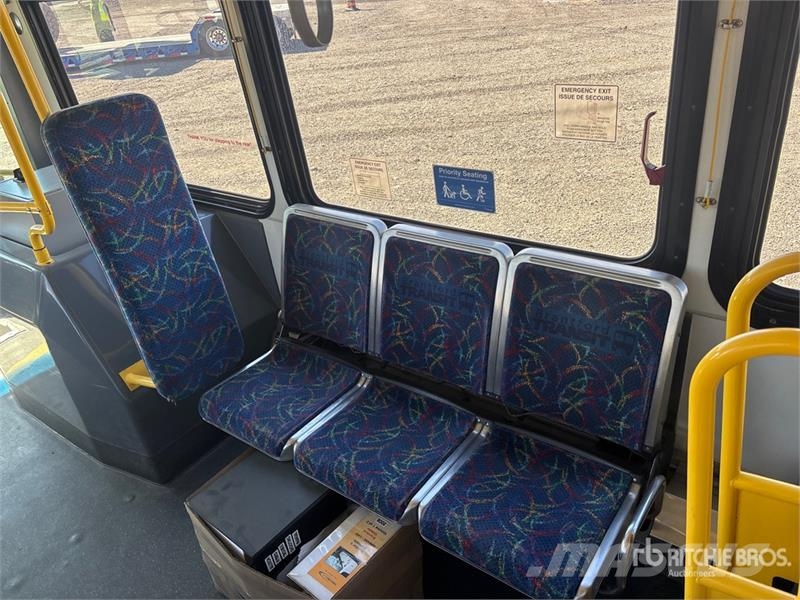 Nova LFS 4x2 36-Seat Transit Bus Mini avtobusi