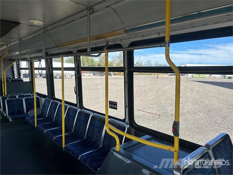  Nova LFS 4x2 36-Seat Transit Bus Mikroautobusai