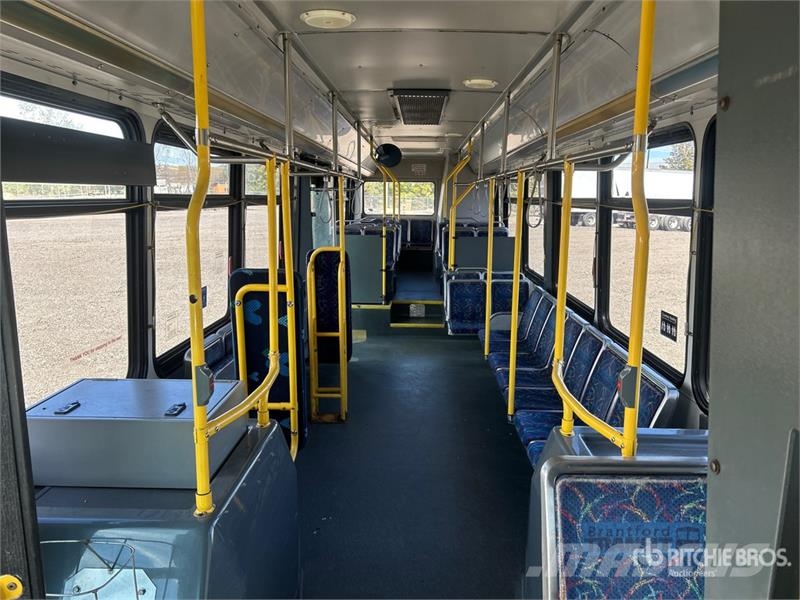  Nova LFS 4x2 36-Seat Transit Bus Mikroautobusai