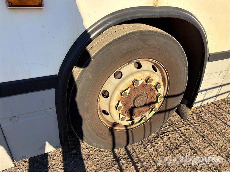 Novabus LFS 4x2 Bus Mini autobusi