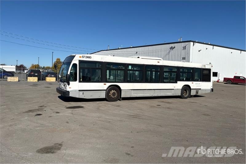  Novabus LFS L1293 4x2 28-Seat Transit Bus Minibusse