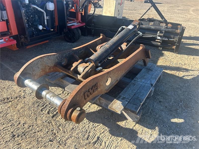  NYE EC250 35 in Excavator Thumb دلاء