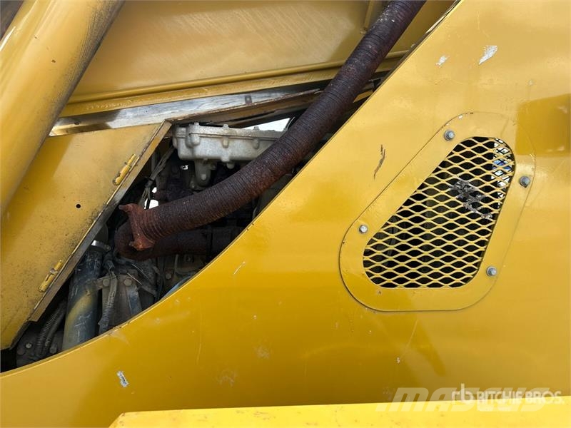 Omega ARM8T42-E Telehandler Teleskopiskie manipulatori