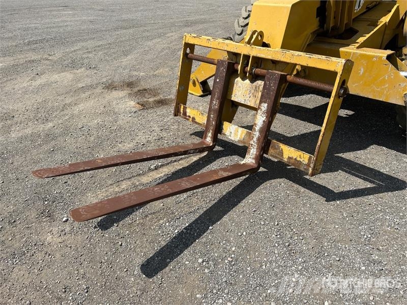 Omega ARM8T42-E Telehandler Teleskopiskie manipulatori
