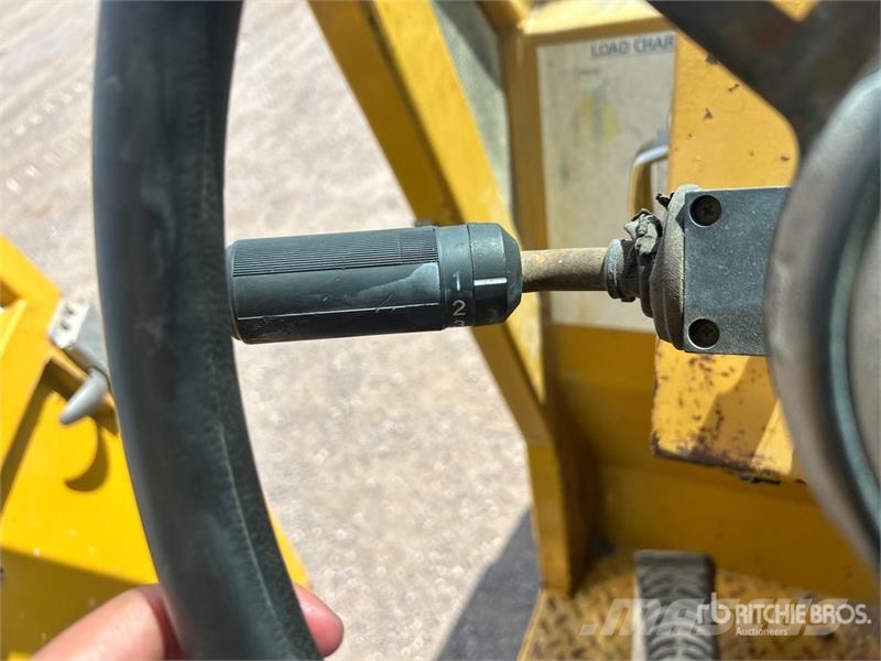 Omega ARM8T42-E Telehandler Teleskopiskie manipulatori