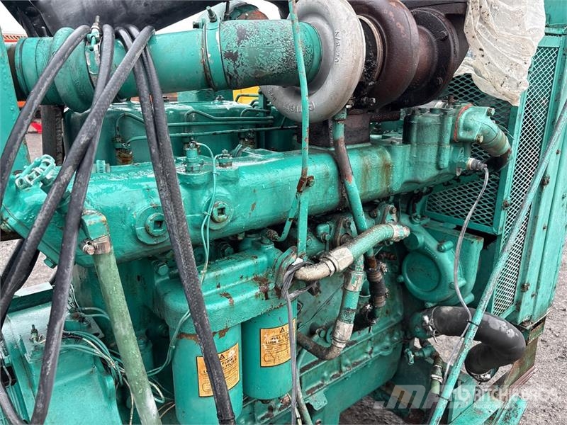 Onan 125 125 kW Skid-Mounted Generator Set Geradores a diesel
