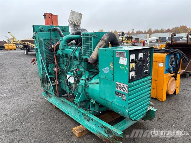 Onan 125 125 kW Skid-Mounted Generator Set Geradores a diesel