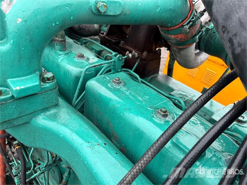 Onan 125 Generator Set مولدات ديزل