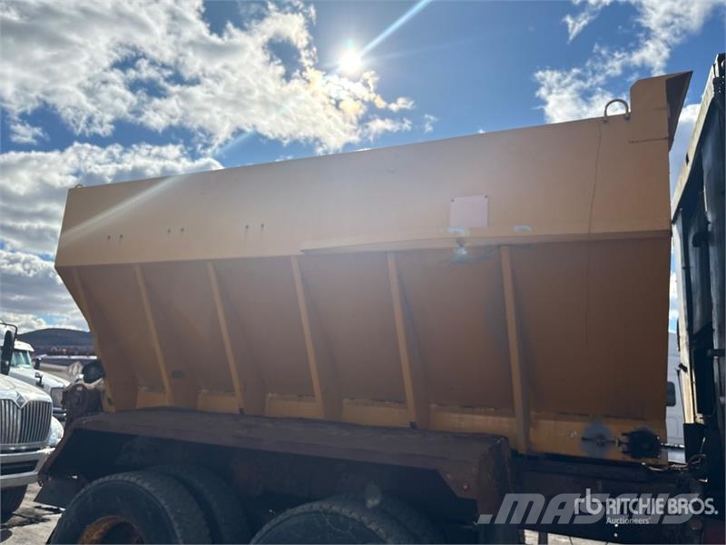 Oshkosh P-2546-SP 6x4 Snow Plow Truck Pilsētas atkritumvedēji