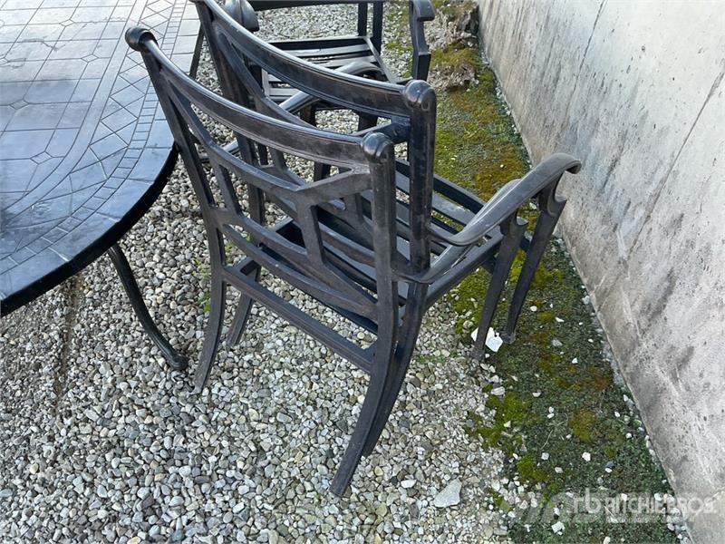  Outdoor Table & Chairs Компоненты строительной техники