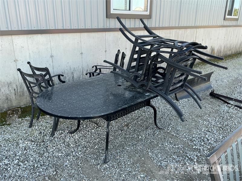  Outdoor Table & Chairs Компоненты строительной техники