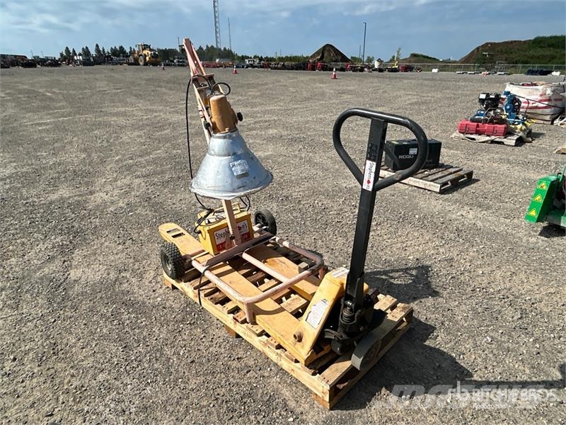  Pallet Jack Rokas palešu ratiņi