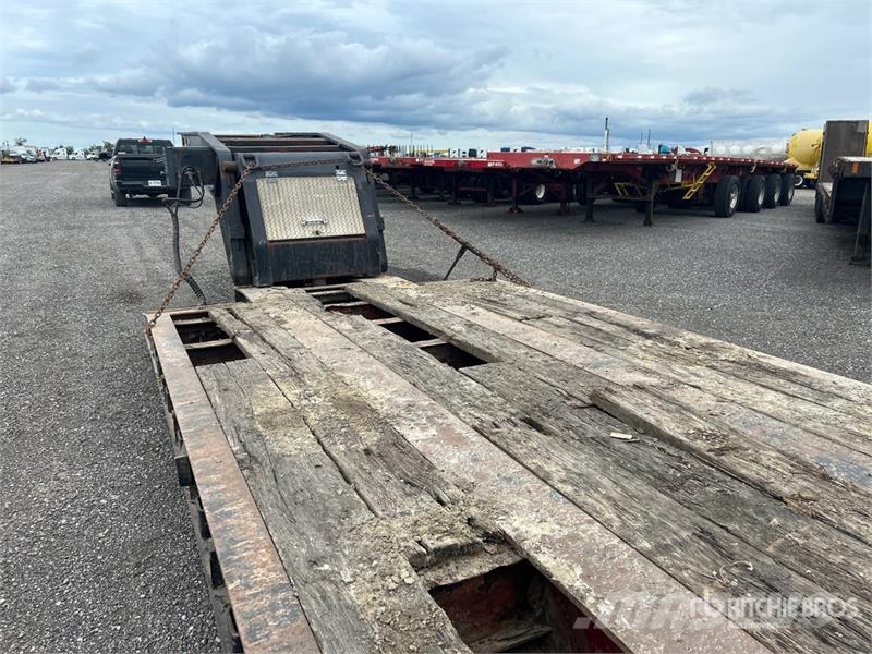  Paron 3TA Tri/A Removable Gooseneck Lowboy Trailer لوادر منخفضة