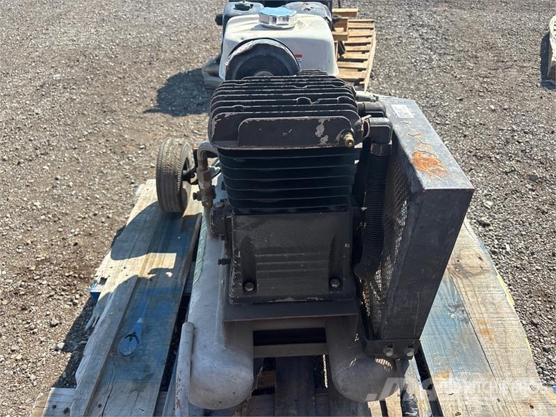 Patron 20.5 cfm Air Compressor Compressors