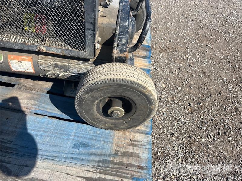 Patron 20.5 cfm Air Compressor Compressors