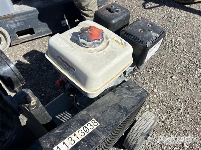 Patron PA-C9008B 20.5 cfm 8 gal Air Compressor Kompressorid