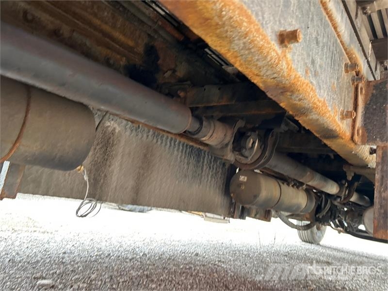 Peterbilt 2402EA5 4520 kg Knuckle Boom on Peterbilt 6x4 Boom Truck mounted cranes