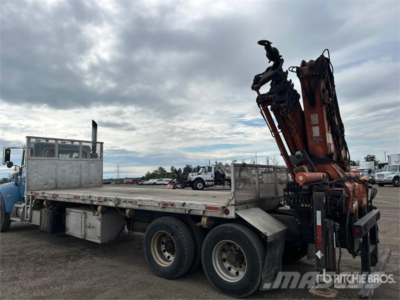 Peterbilt 2402EA5 4520 kg Knuckle Boom on Peterbilt 6x4 Boom Truck mounted cranes