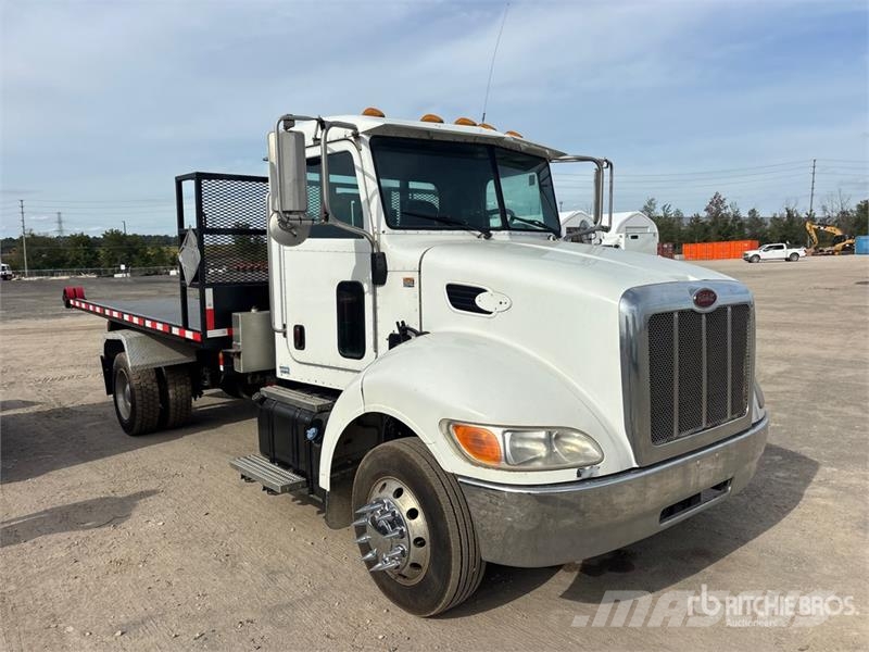 Peterbilt 330 Kipplader