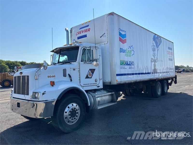 Peterbilt 330 Furgoonautod