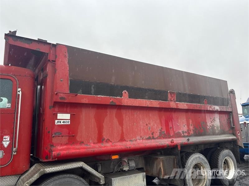 Peterbilt 330 Sora- ja kippiautot