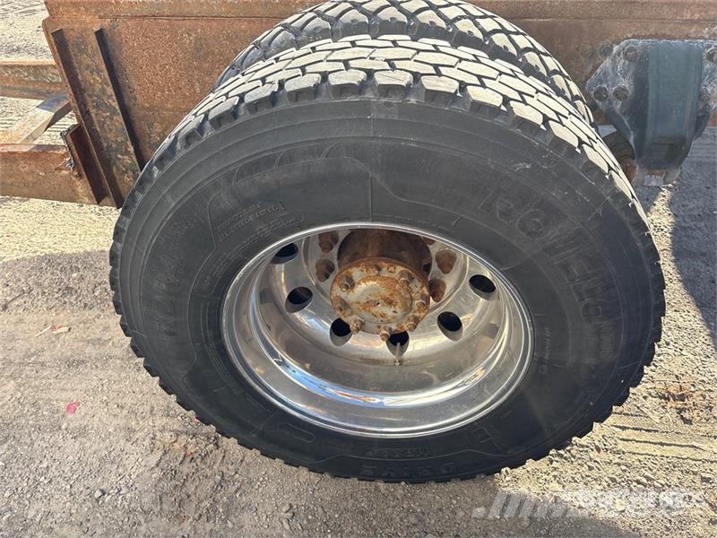 Peterbilt 335 Kabine i unutrašnjost