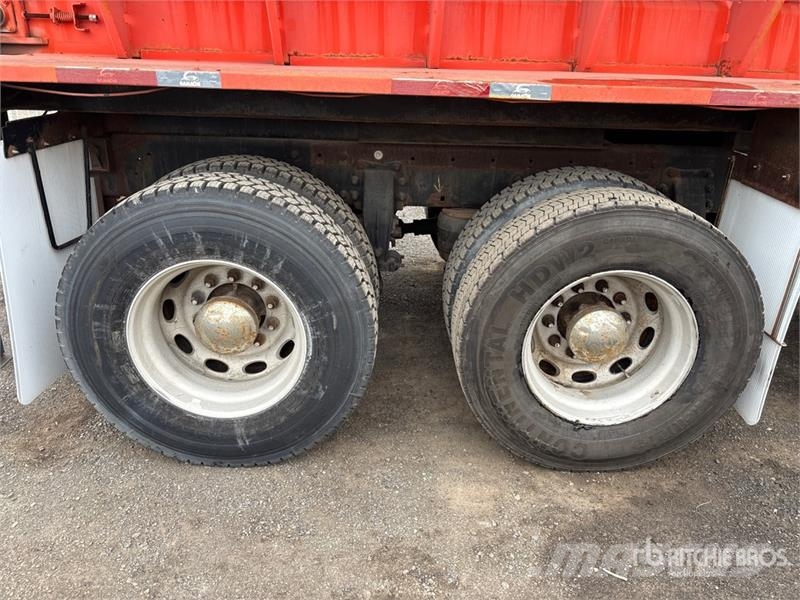 Peterbilt 335 Belediye / genel amaçli araçlar