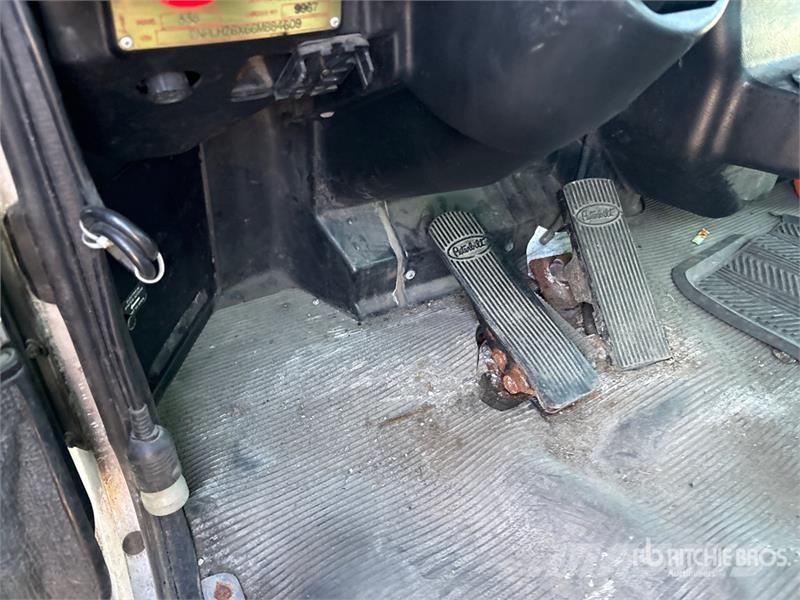Peterbilt 335 Kabine i unutrašnjost