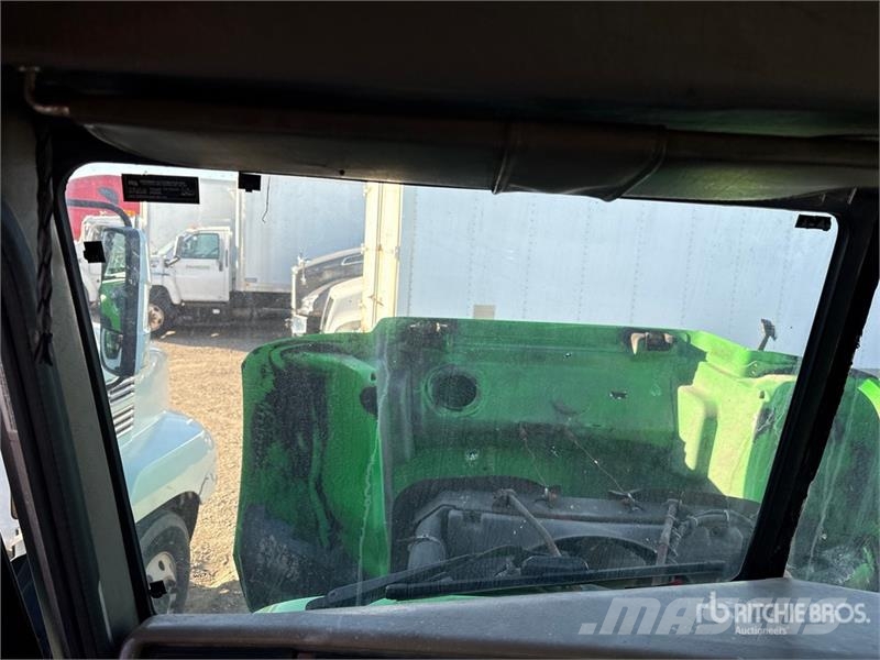 Peterbilt 335 Kabine i unutrašnjost