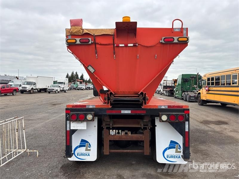 Peterbilt 335 Belediye / genel amaçli araçlar
